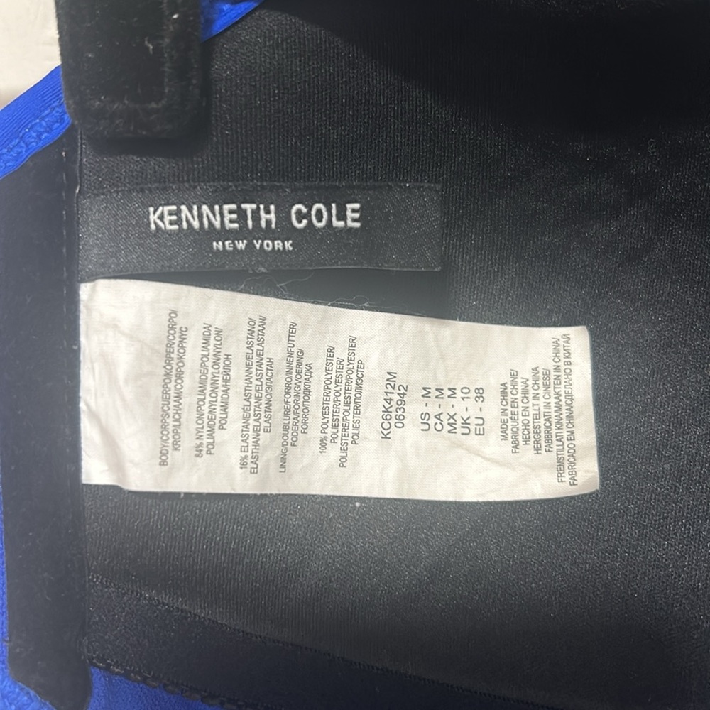 Kenneth Cole. Strappy swimsuit. Royal Blue. Size M. - Picture 3 of 3